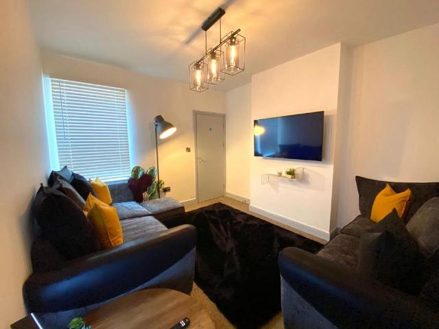 3 bedroom terraced house to rent