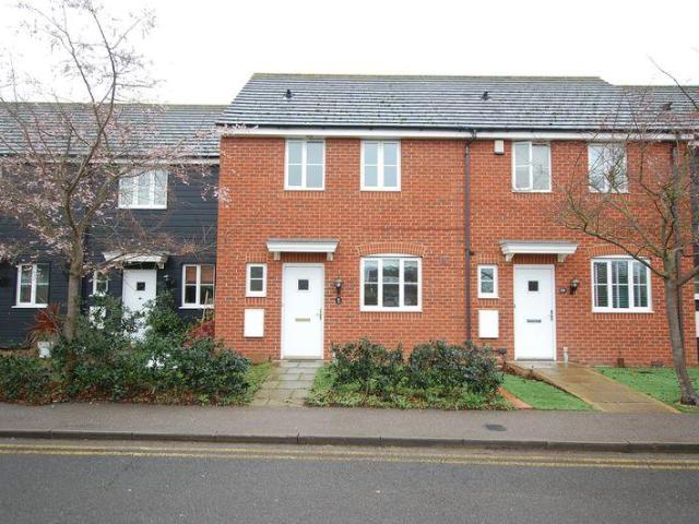 3 bedroom terraced house to rent