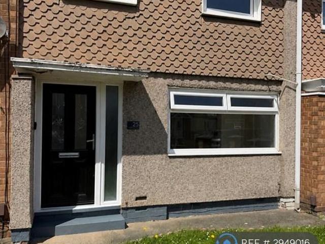 3 bedroom terraced house to rent