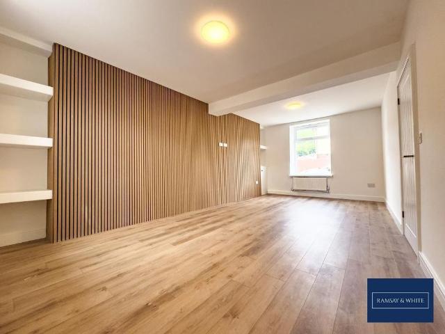 3 bedroom terraced house to rent