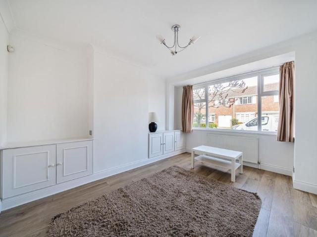 3 bedroom terraced house to rent