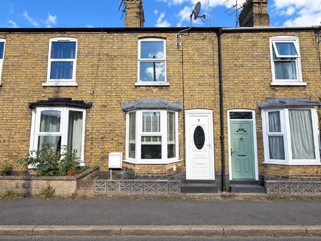 3 bedroom terraced house to rent