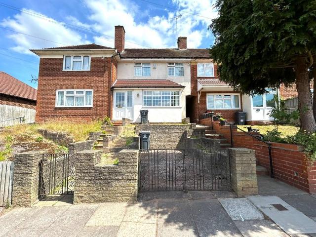 3 bedroom terraced house to rent