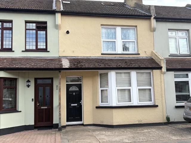 3 bedroom terraced house to rent