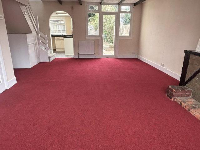 3 bedroom terraced house to rent