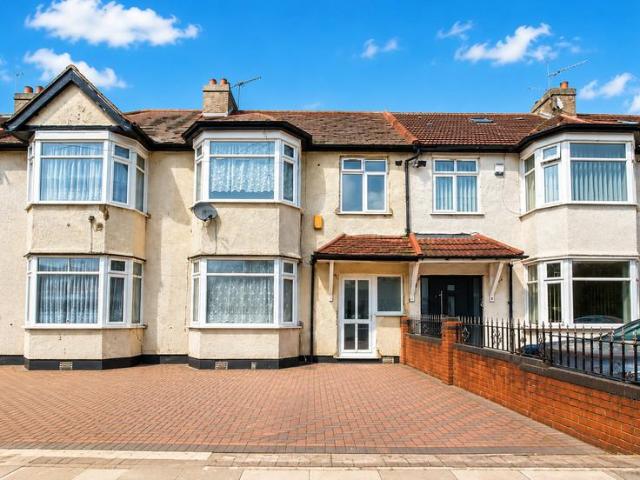 3 bedroom terraced house to rent