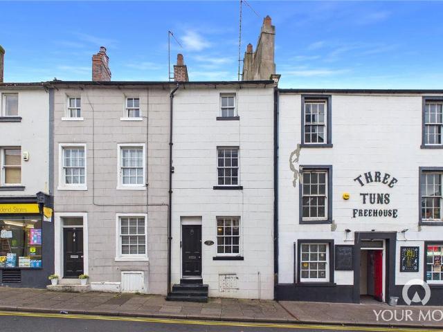 3 bedroom terraced house to rent