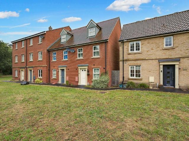 3 bedroom terraced house to rent