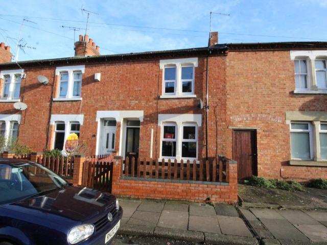 3 bedroom terraced house to rent