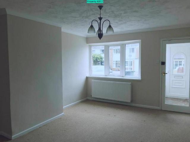 3 bedroom terraced house to rent