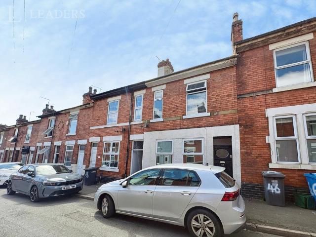 3 bedroom terraced house to rent