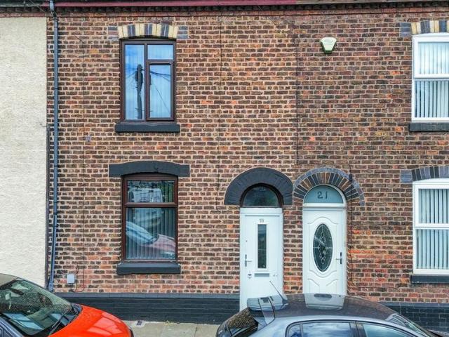 3 bedroom terraced house to rent