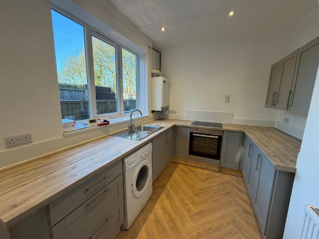 3 bedroom terraced house to rent