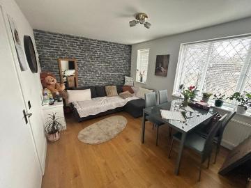 Westlea Swindon, SN25, Swindon, Wiltshire county, Southdowns