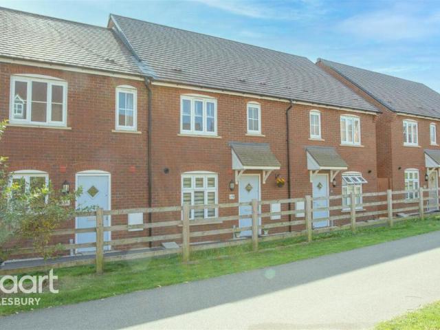 3 bedroom terraced house to rent