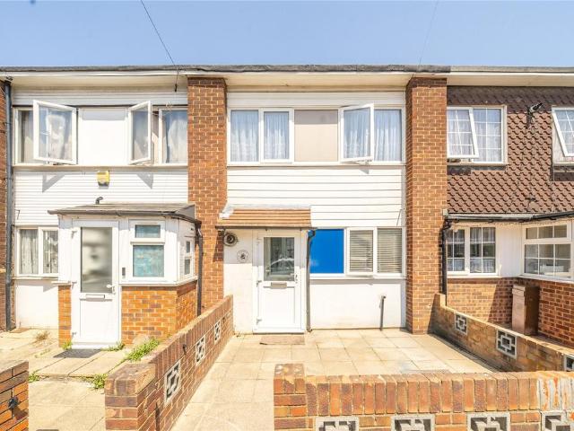 3 bedroom terraced house to rent