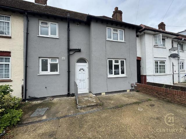 3 bedroom terraced house to rent