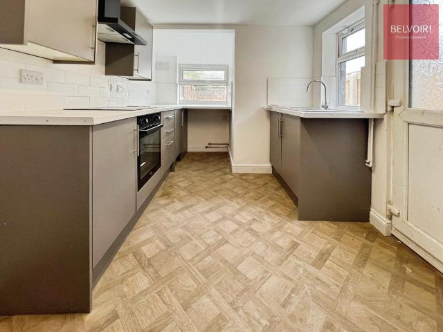 3 bedroom terraced house to rent