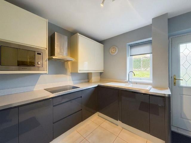 3 bedroom terraced house to rent