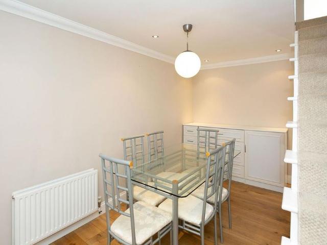 3 bedroom terraced house to rent