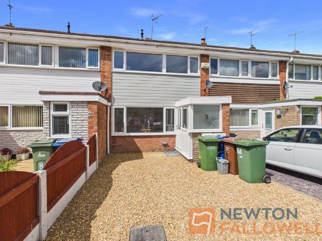 3 bedroom terraced house to rent