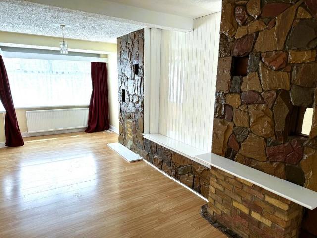 3 bedroom terraced house to rent