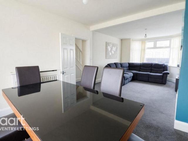 3 bedroom terraced house to rent
