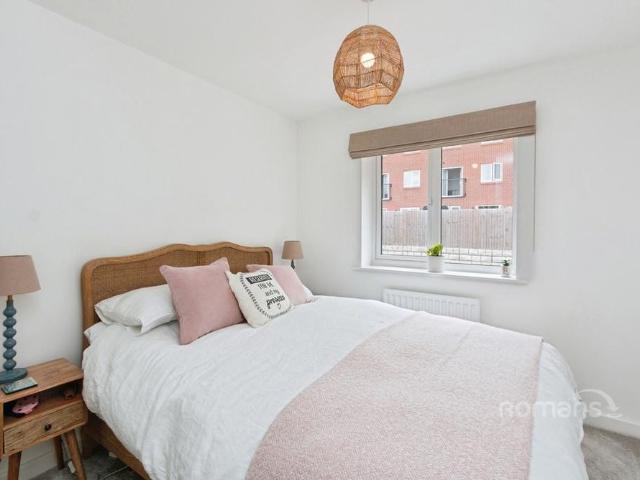 3 bedroom terraced house to rent