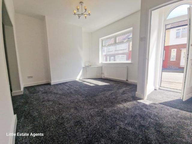 3 bedroom terraced house to rent