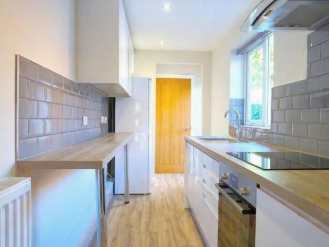 3 bedroom terraced house to rent