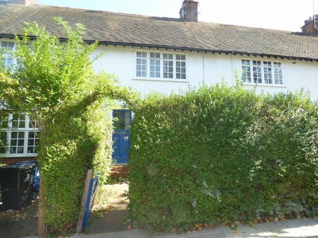3 bedroom terraced house to rent
