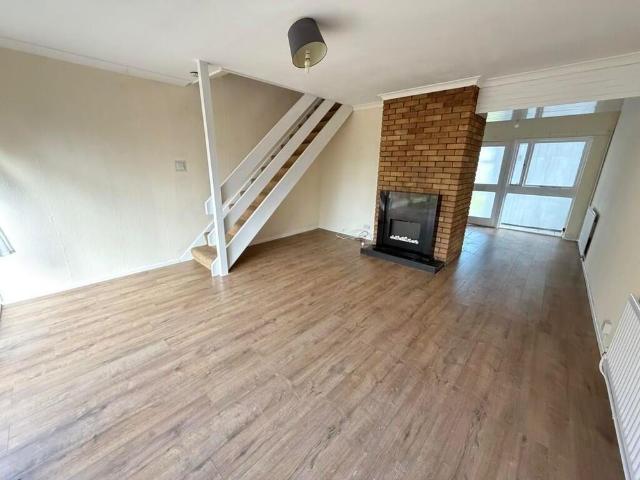 3 bedroom terraced house to rent