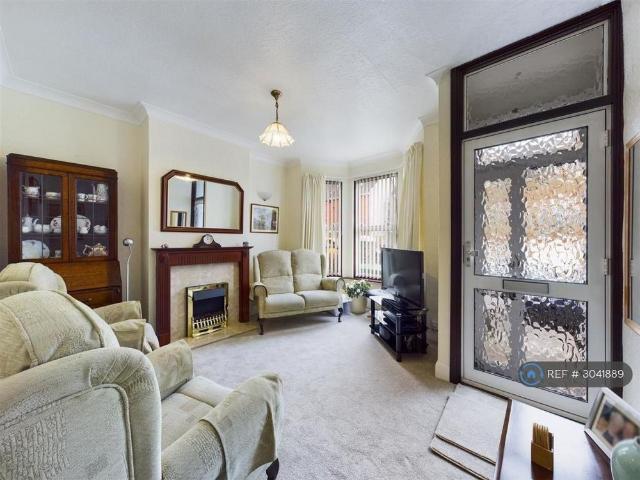 3 bedroom terraced house to rent