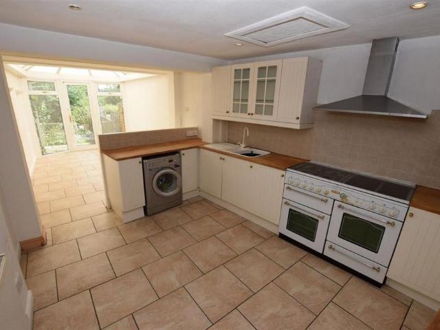3 bedroom terraced house to rent