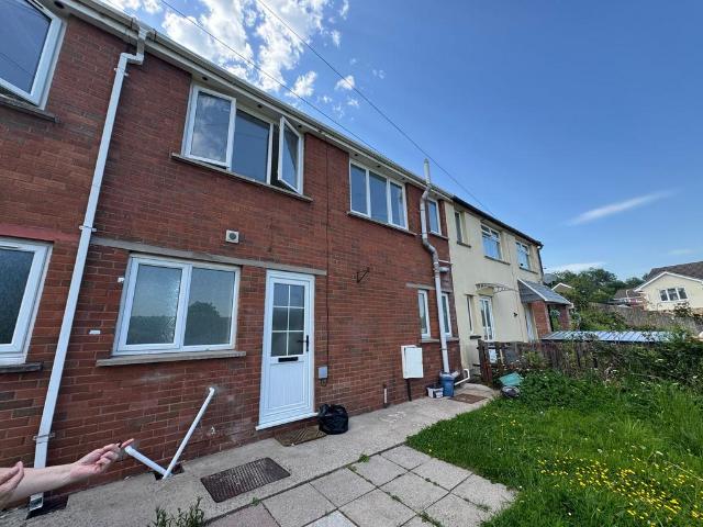 3 bedroom terraced house to rent