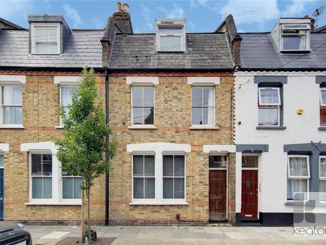 3 bedroom terraced house to rent