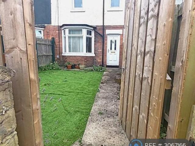 3 bedroom terraced house to rent