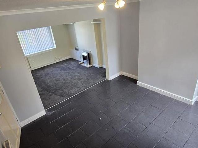 3 bedroom terraced house to rent