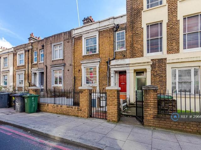 3 bedroom terraced house to rent