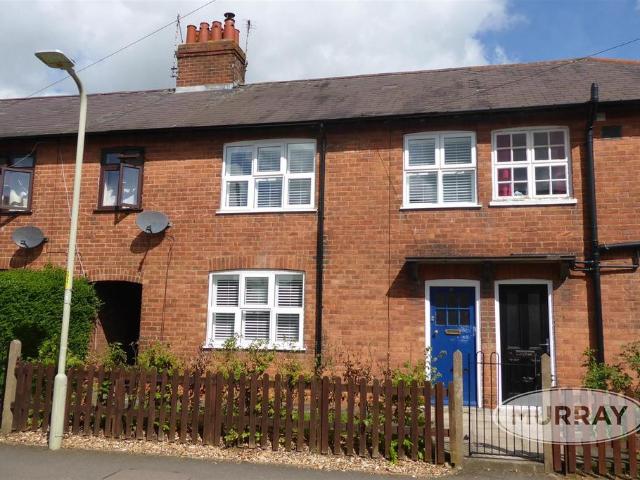 3 bedroom terraced house to rent