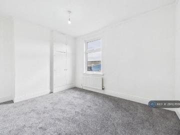 North East, North England - Equipped kitchen