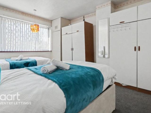 3 bedroom terraced house to rent