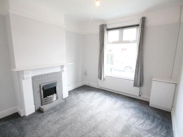 3 bedroom terraced house to rent