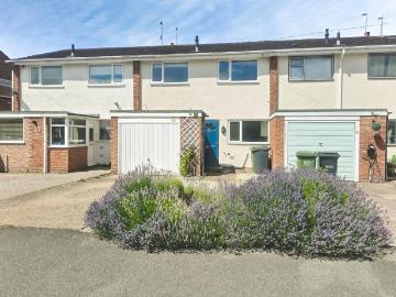 3 bedroom terraced house to rent