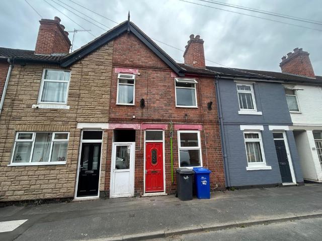 3 bedroom terraced house to rent