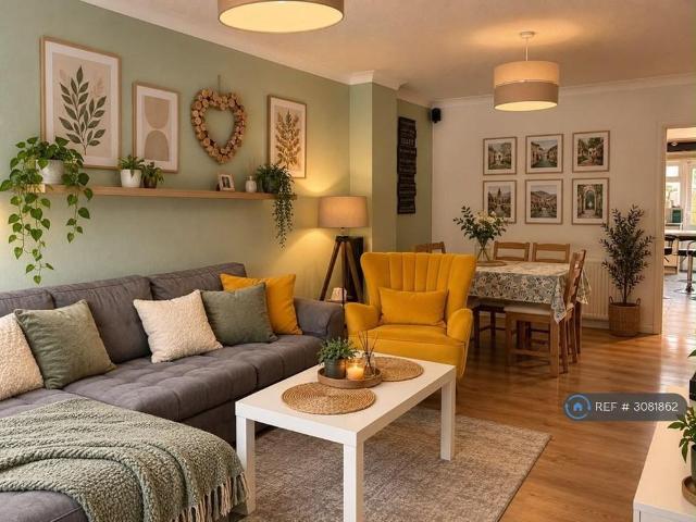3 bedroom terraced house to rent