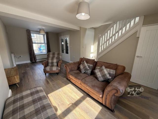 3 bedroom terraced house to rent