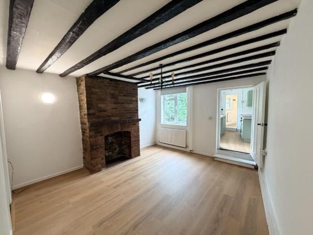 3 bedroom terraced house to rent