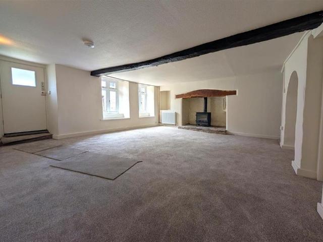 3 bedroom terraced house to rent
