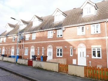 3 bedroom terraced house to rent